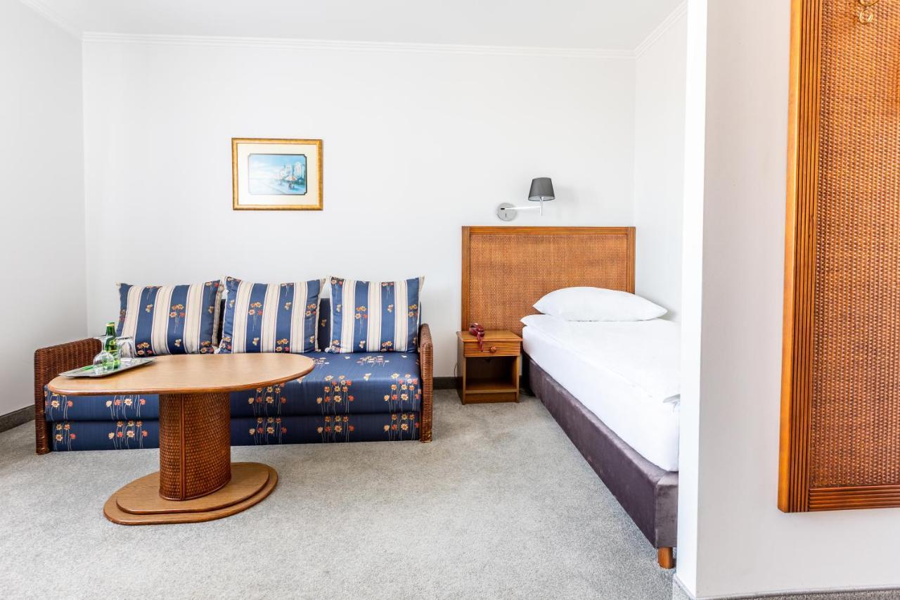 Hotel Pod Zlota Roza Kielce Dış mekan fotoğraf