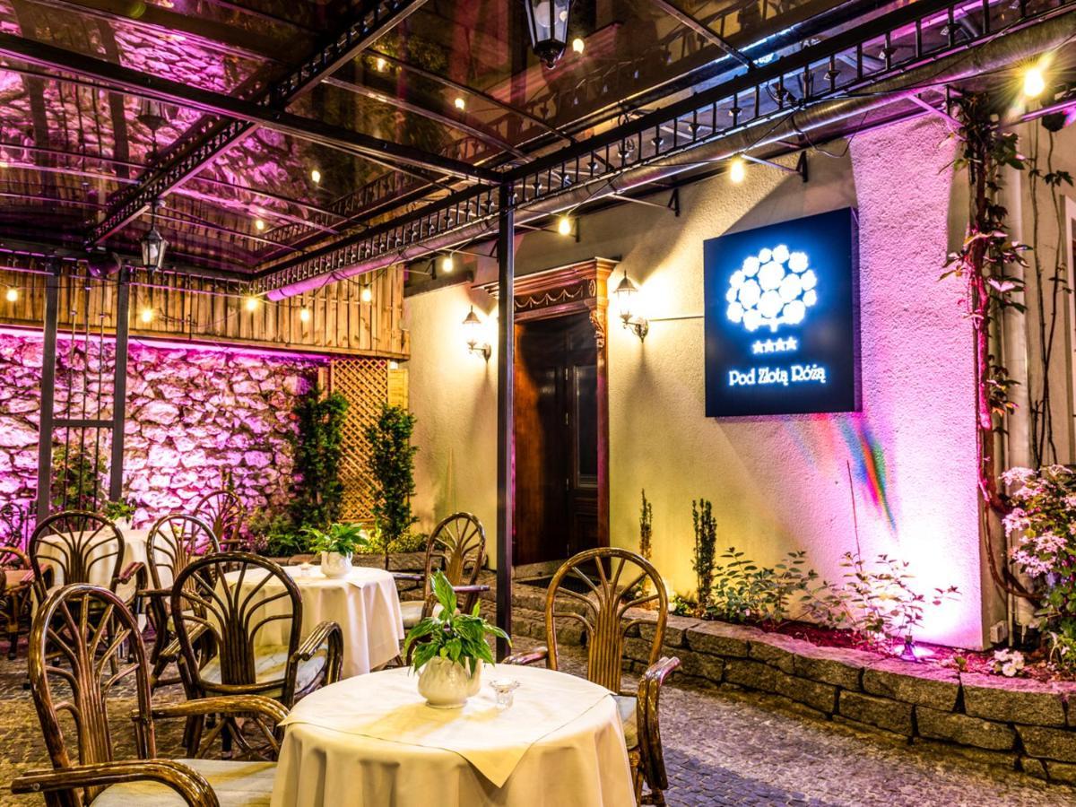 Hotel Pod Zlota Roza Kielce Dış mekan fotoğraf