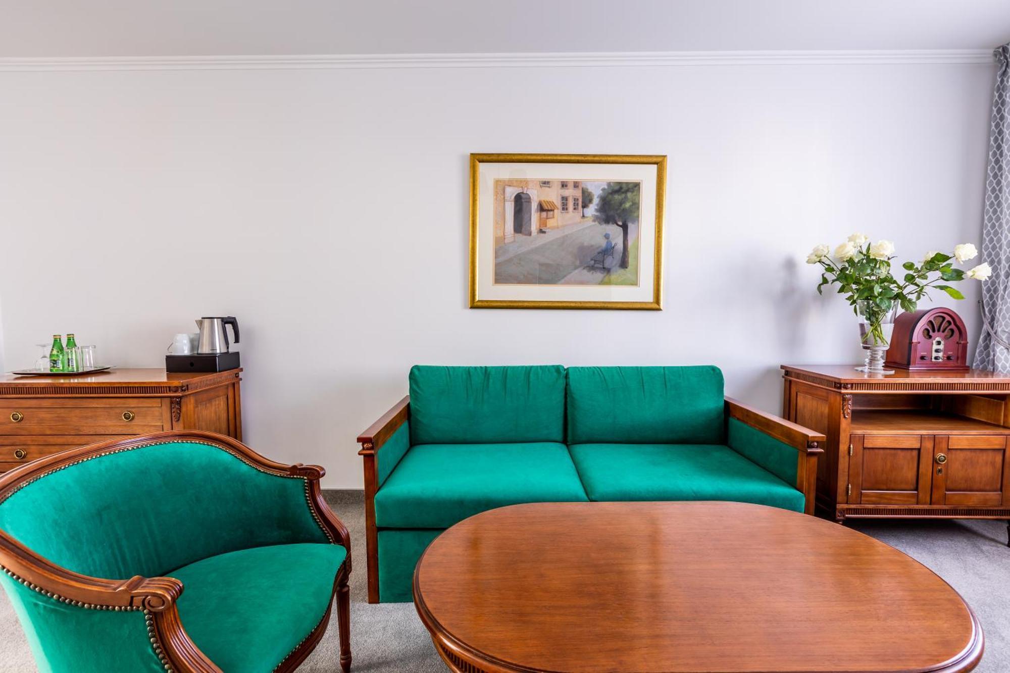Hotel Pod Zlota Roza Kielce Oda fotoğraf