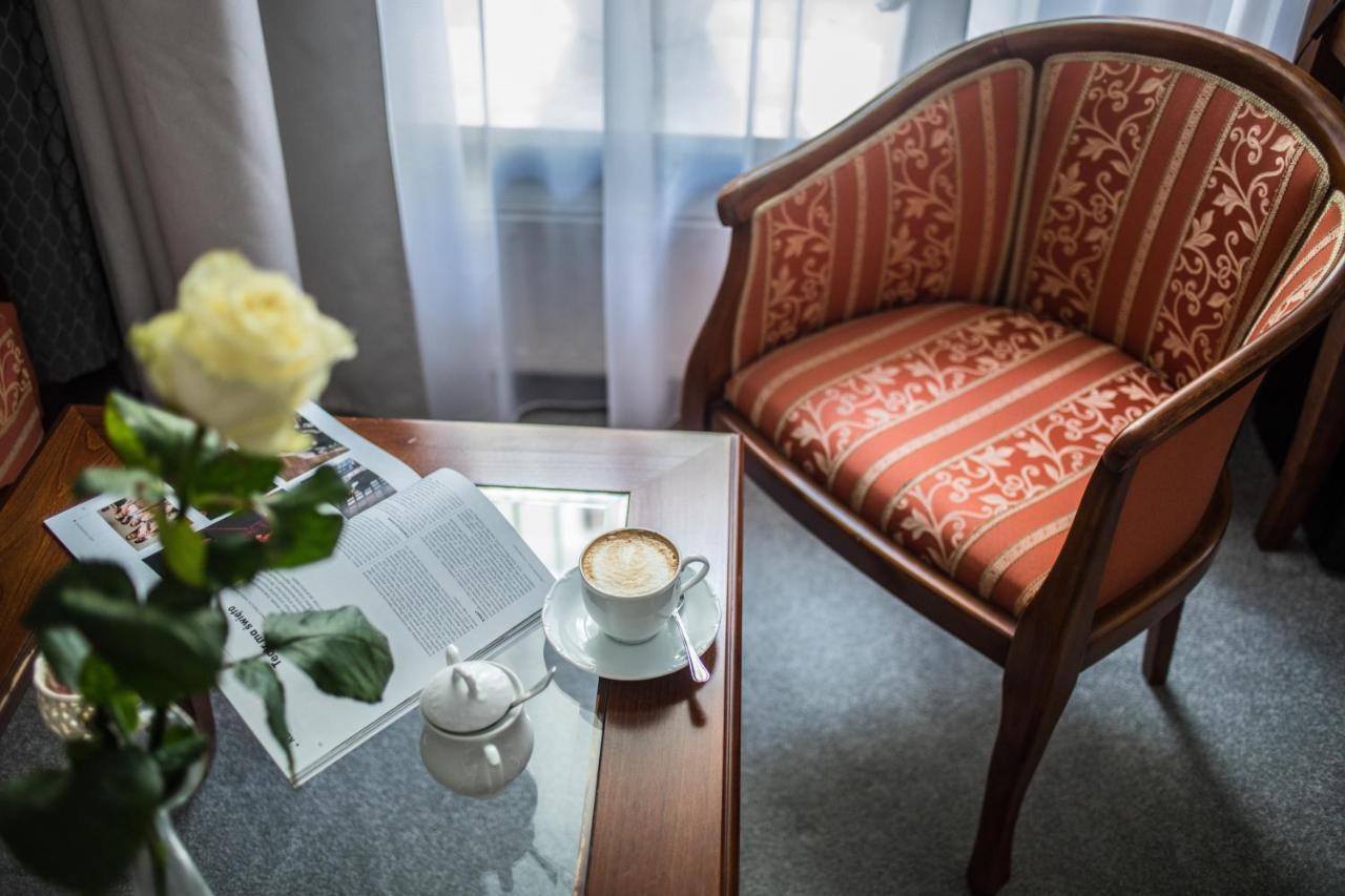 Hotel Pod Zlota Roza Kielce Dış mekan fotoğraf